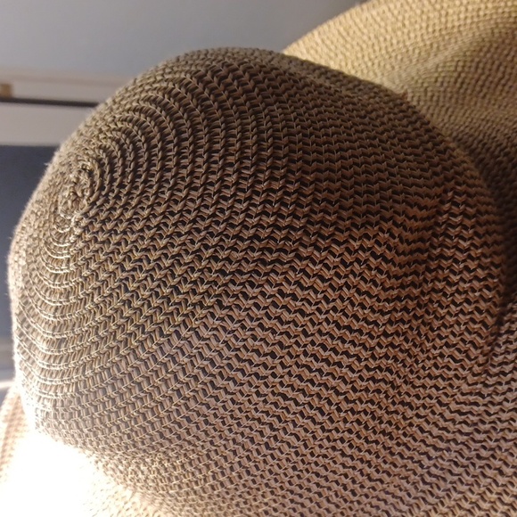 Sun hat - Picture 5 of 9